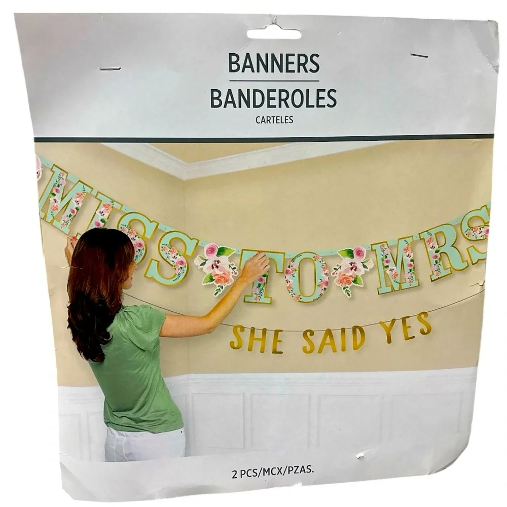 Miss to Mrs Banner Set NWT